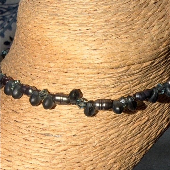 Elegant fresh water blue peacock pearls crystal with Indonesian toggle clasp - Picture 10 of 10